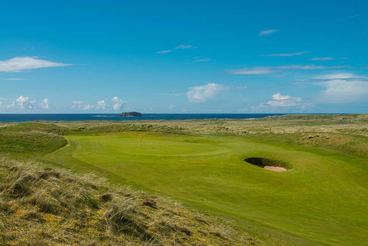 Ballyliffin Golf Club - Picture 1